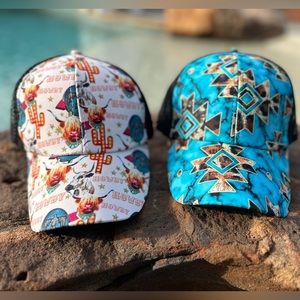 New! Western Criss Cross Ponytail Baseball Cap (White)